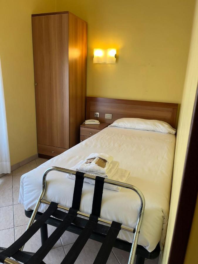 La Casa Di Nazareth Hotel Rome Exterior photo