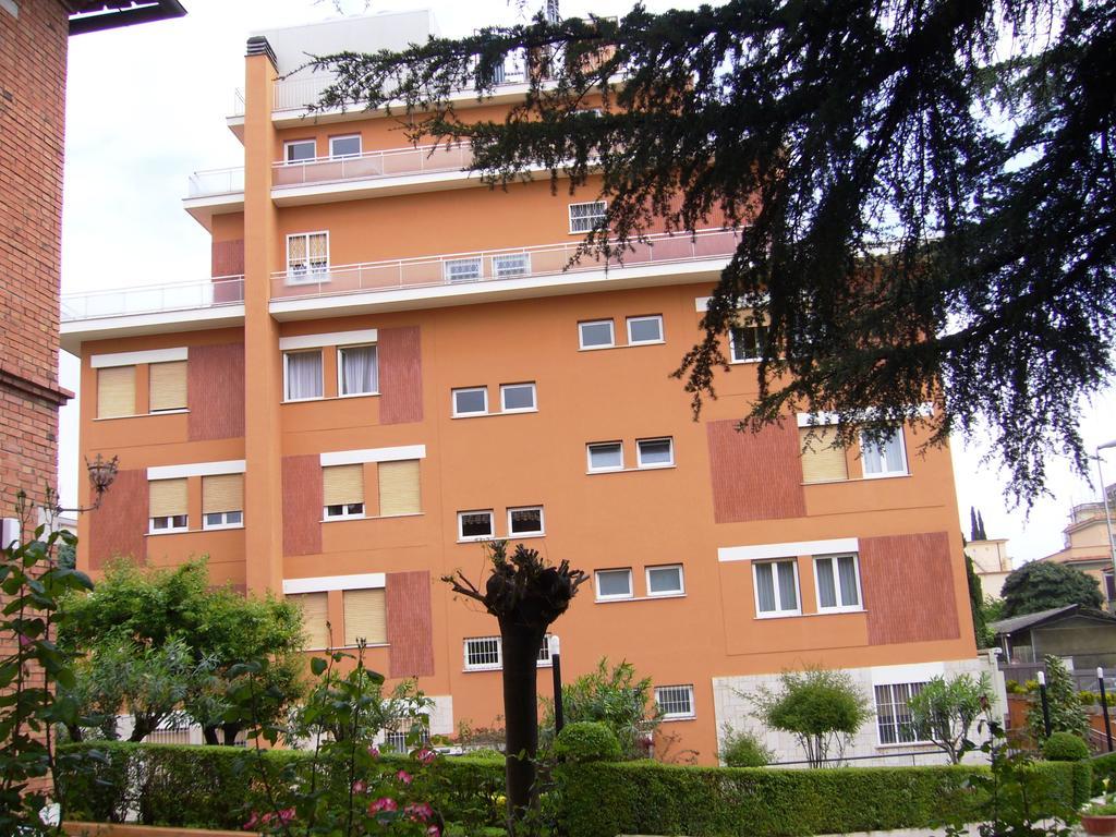 La Casa Di Nazareth Hotel Rome Exterior photo